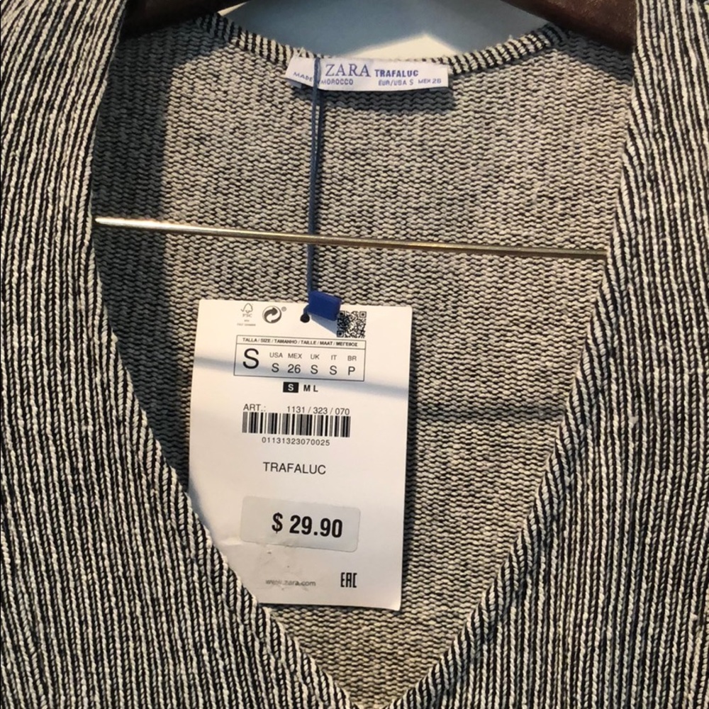 Front button dress - Picture 2 of 3